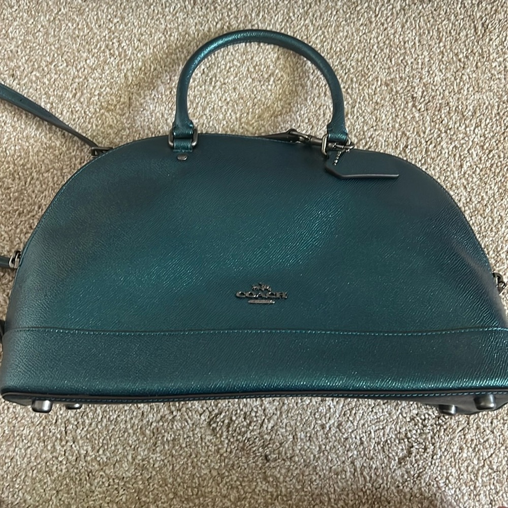 Cute crossbody bag with lots of room